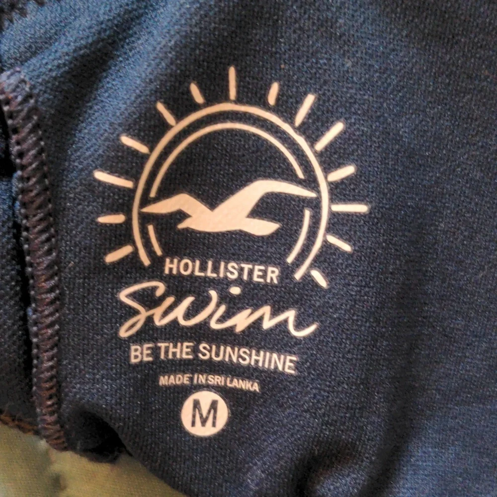 Navy and floral bikini halter top - Picture 4 of 4